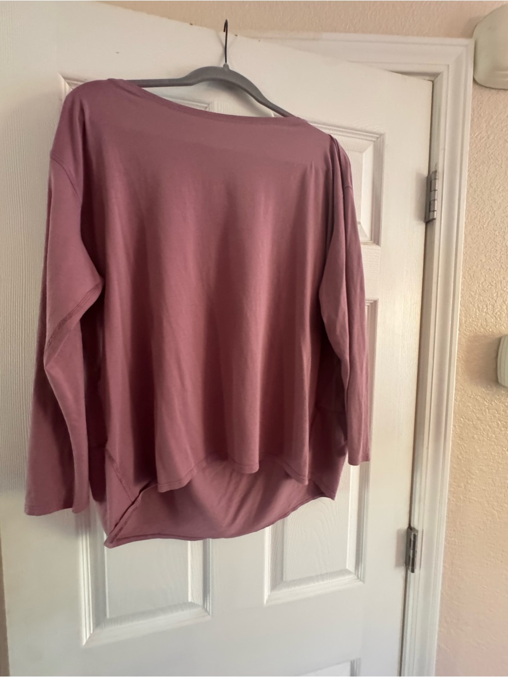 lululemon athletica Relaxed Long-Sleeve Top in Mauve